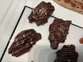 Pretzel clusters
